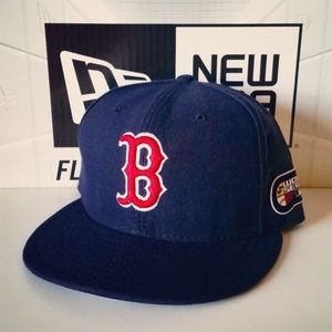 BOSTON REDSOX 2007 WORLD SERIES ON FEIKD WORN HAT